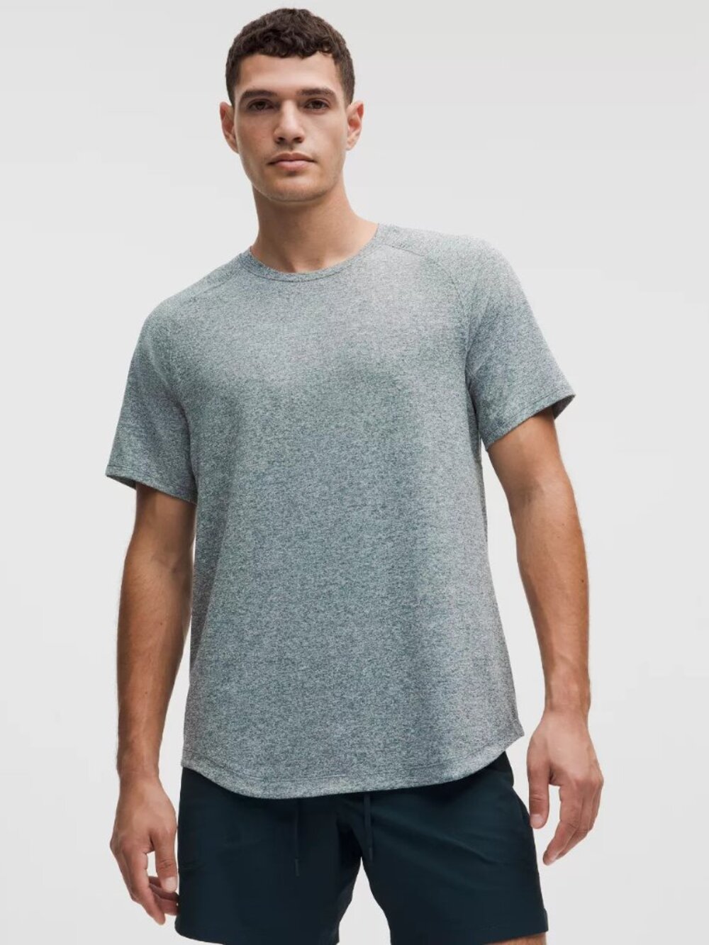 *NWT Lululemon License to Train Short-Sleeve Shirt - Heathered Indochine Blue